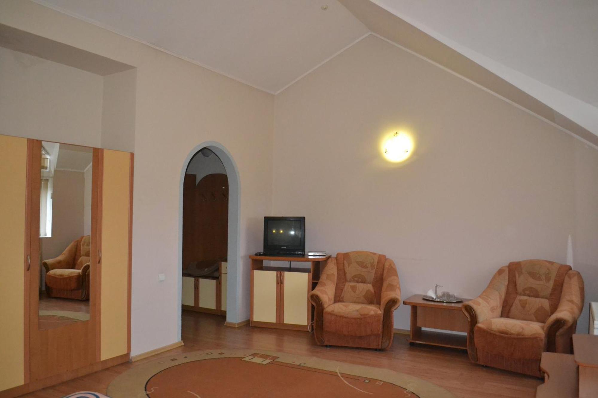 Zabava Guest House Iwano-Frankiwsk Zimmer foto